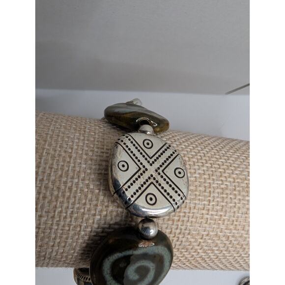 Brighton Ceramic & Silver Tone Link Bracelet 7.5 Inch Adjustable - Picture 3 of 10